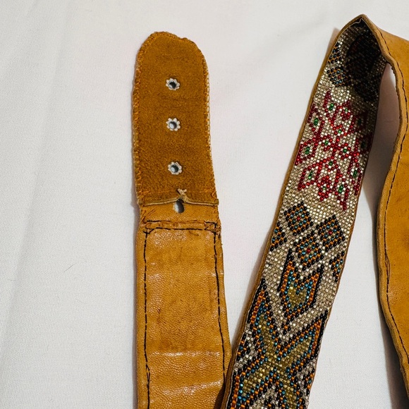 Vintage Hand Beaded Native American Belt - Picture 5 of 8